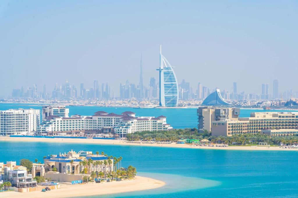 Andaz Palm Jumeirah Residences