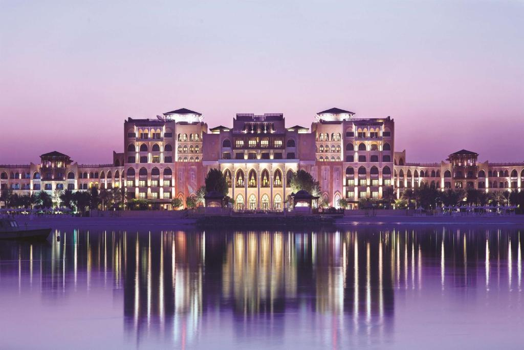 Shangri-La Qaryat Al Beri, Abu Dhabi