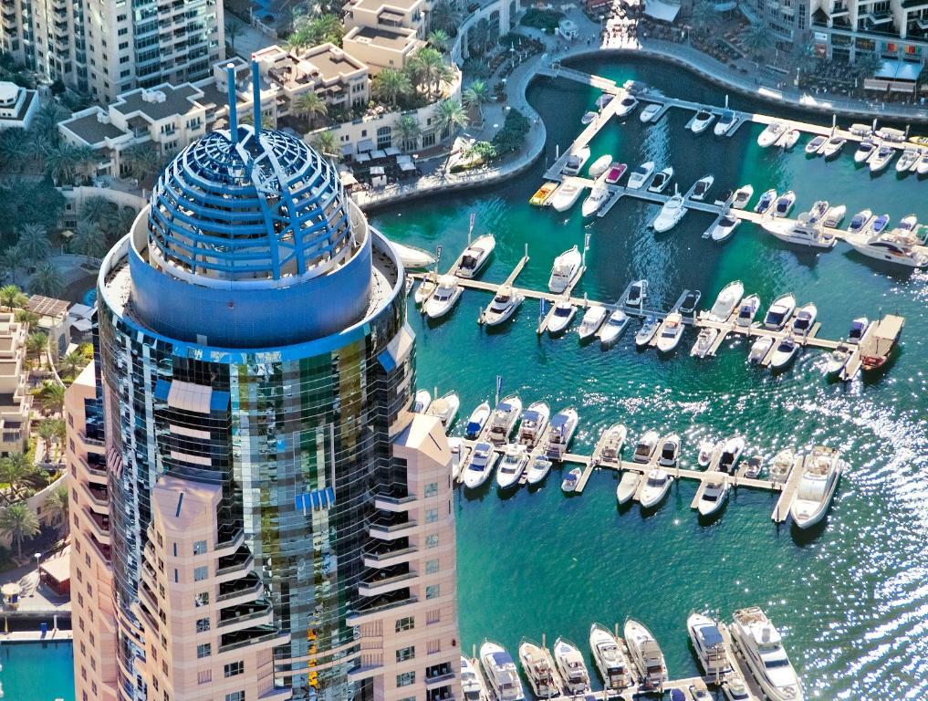 Dubai Marriott Harbour Hotel And Suites