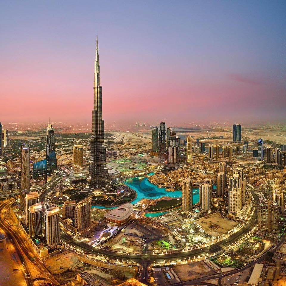 https://dubai.sakuratraveleg.com/wp-content/uploads/2021/12/Burj-Khalifa.jpg